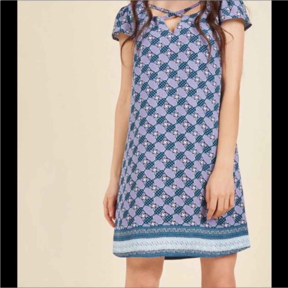 ModCloth Shared Sentiment Shift Dress - Picture 2 of 7